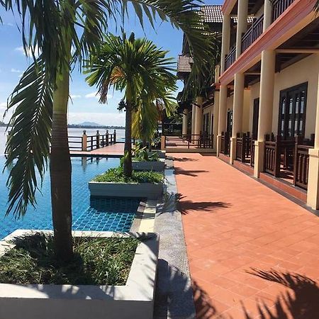 Pon Arena Hotel Muang Không 외부 사진