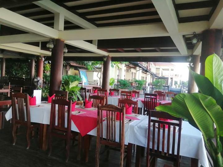 Pon Arena Hotel Muang Không 외부 사진
